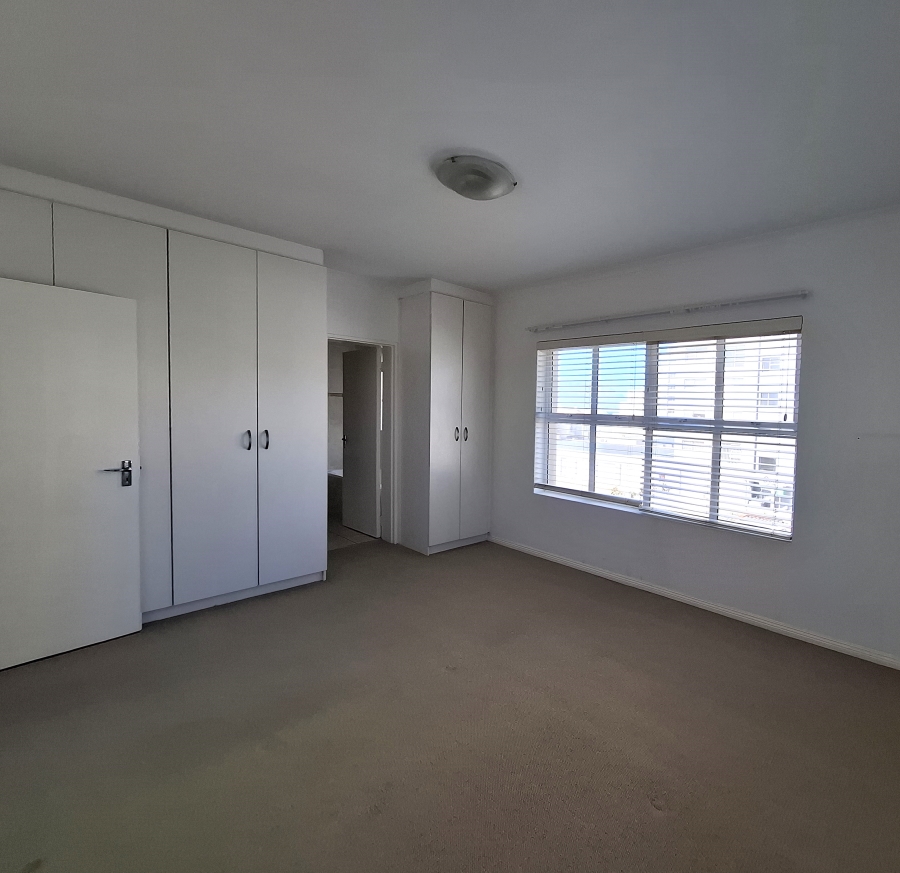 To Let 2 Bedroom Property for Rent in Table View Western Cape